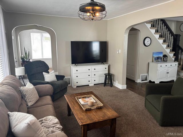 447 Kearsarge Street, Laurium, MI 49913