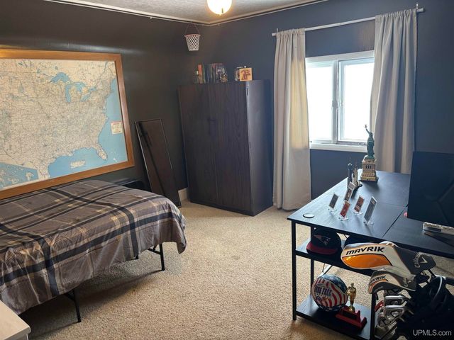 447 Kearsarge Street, Laurium, MI 49913