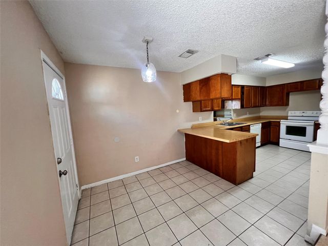 6331 Pouter Drive, Houston, TX 77083