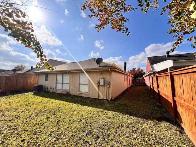 6331 Pouter Drive, Houston, TX 77083