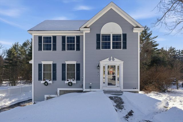 7 Boulder Court, Raymond, NH 03077