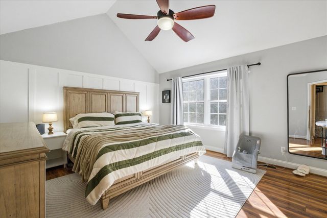 7 Boulder Court, Raymond, NH 03077