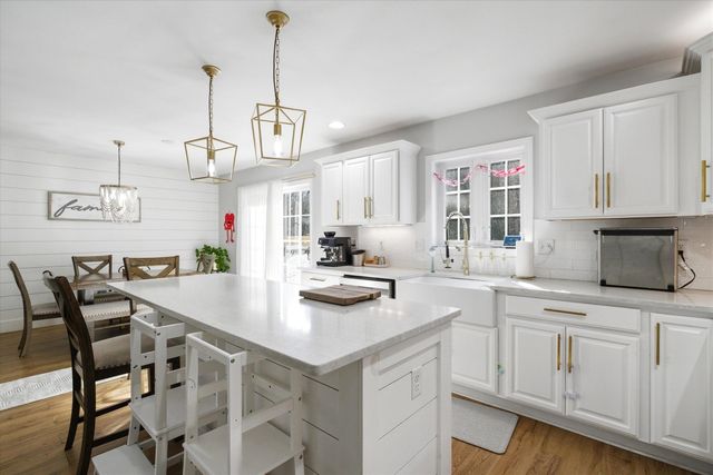 7 Boulder Court, Raymond, NH 03077