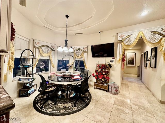 8101 Moonstone Circle, Las Vegas, NV 89128