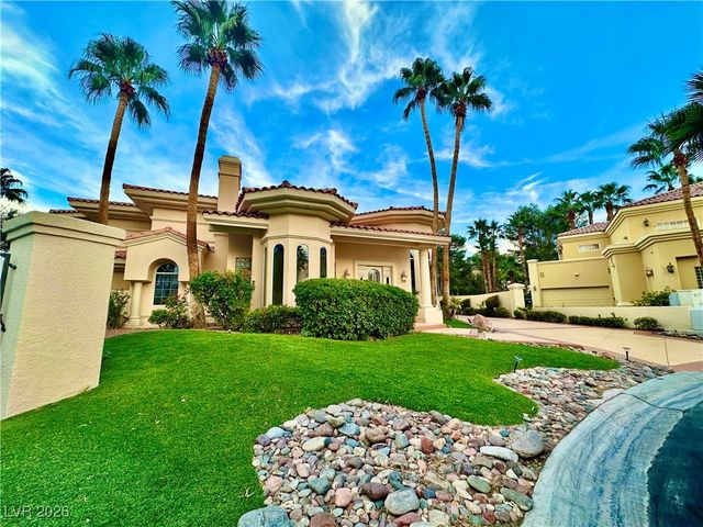 8101 Moonstone Circle, Las Vegas, NV 89128