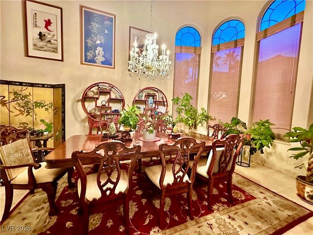 8101 Moonstone Circle, Las Vegas, NV 89128