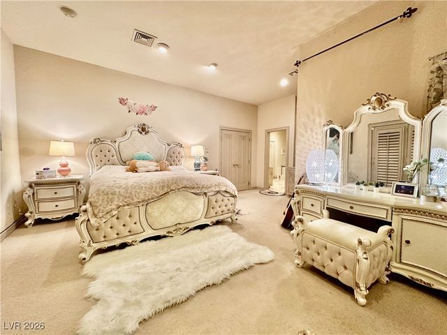 8101 Moonstone Circle, Las Vegas, NV 89128