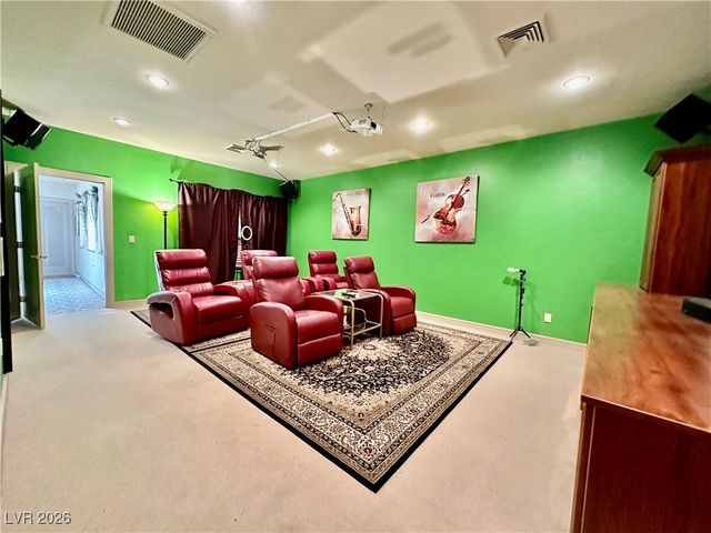 8101 Moonstone Circle, Las Vegas, NV 89128