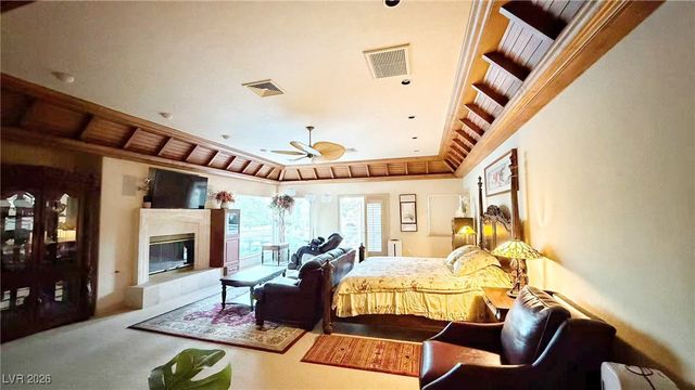 8101 Moonstone Circle, Las Vegas, NV 89128