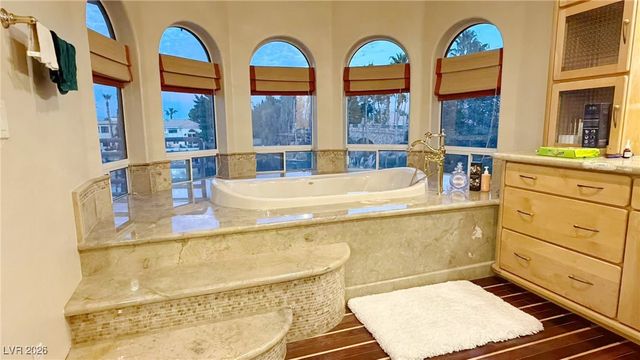 8101 Moonstone Circle, Las Vegas, NV 89128