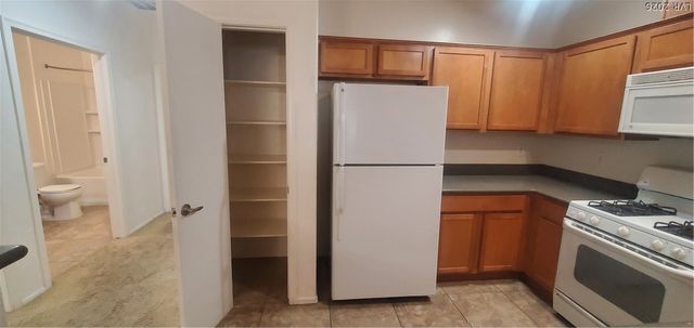 6868 Sky Pointe Drive 2008, Las Vegas, NV 89131