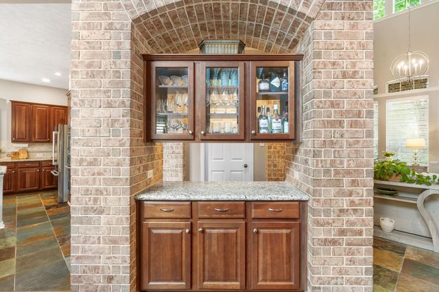 15 Monet Bend Place, The Woodlands, TX 77382