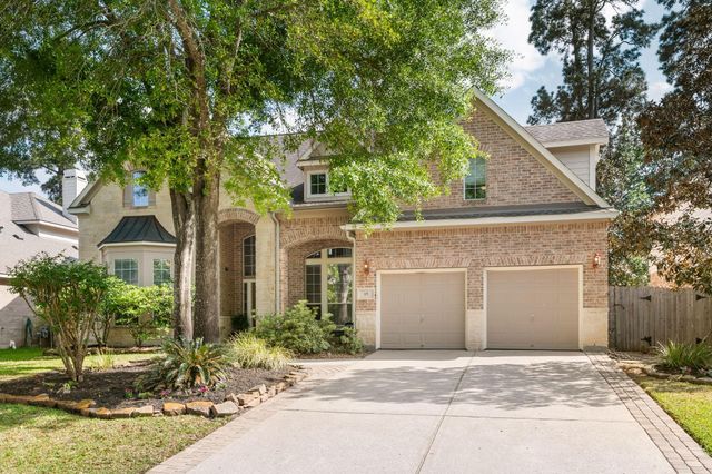 15 Monet Bend Place, The Woodlands, TX 77382