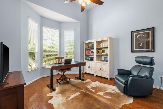 15 Monet Bend Place, The Woodlands, TX 77382