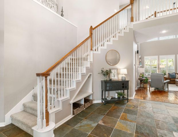 15 Monet Bend Place, The Woodlands, TX 77382