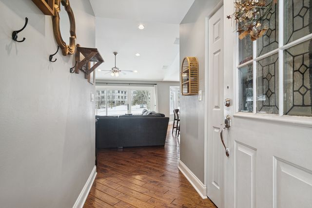 469 Pheasant Ridge Road, Lake Zurich, IL 60047