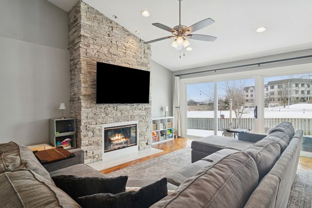 469 Pheasant Ridge Road, Lake Zurich, IL 60047