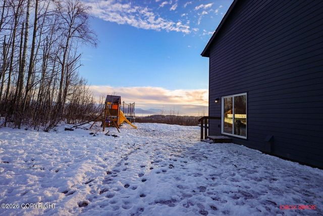 4984 W Pinnacle Ridge Circle, Wasilla, AK 99623