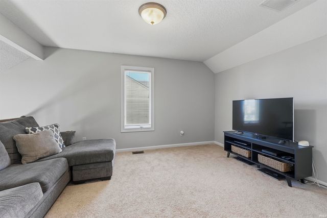12411 Tanzanite Court, Fort Wayne, IN 46818