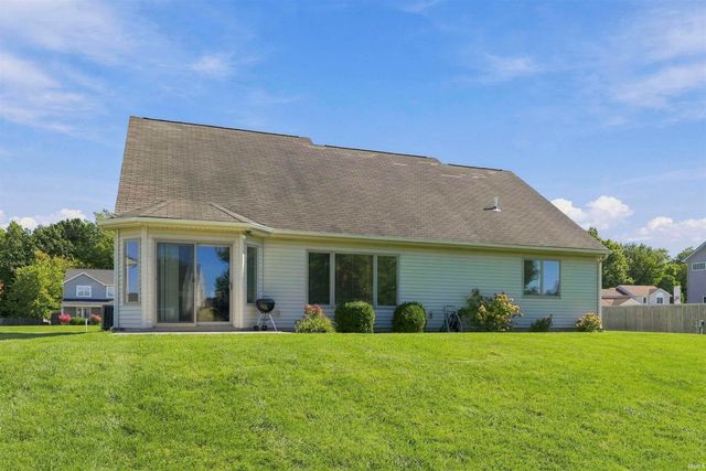 12411 Tanzanite Court, Fort Wayne, IN 46818