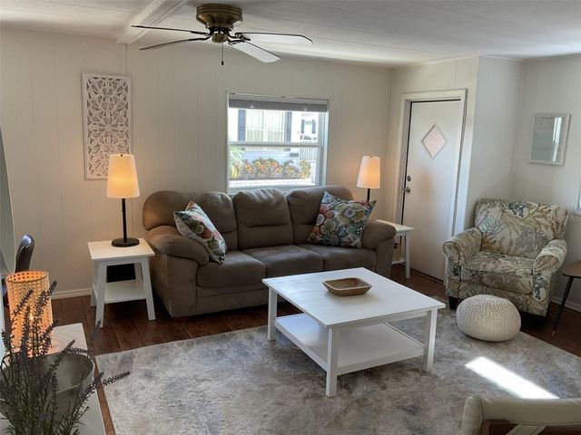 72 PINDO PALM STREET W, Largo, FL 33770