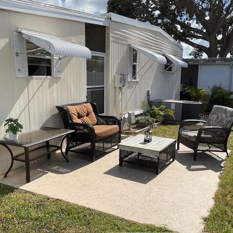 72 PINDO PALM STREET W, Largo, FL 33770