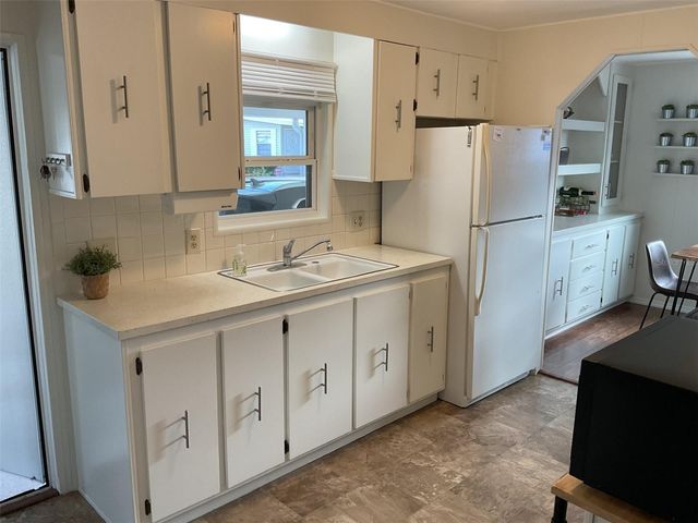 72 PINDO PALM STREET W, Largo, FL 33770