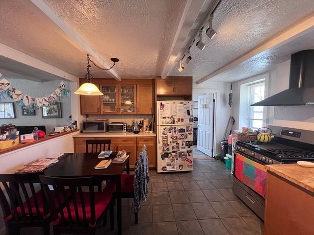 2-4 Holmes St, Boston, MA 02134
