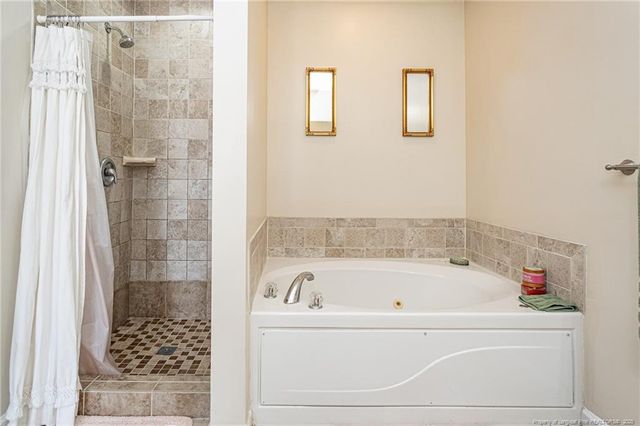 5440 Arnette Road, Hope Mills, NC 28348