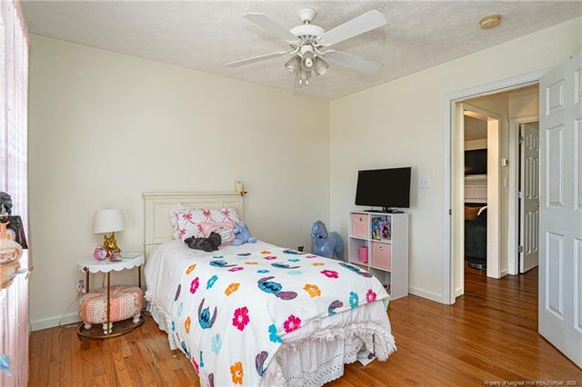 5440 Arnette Road, Hope Mills, NC 28348