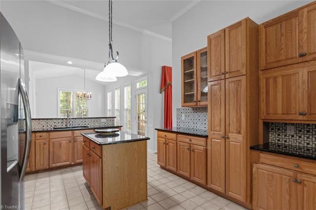 3 Holly Springs Lane, Greensboro, NC 27455