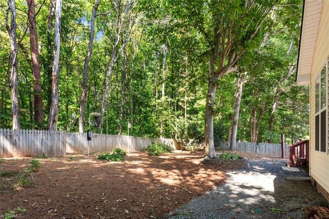 3 Holly Springs Lane, Greensboro, NC 27455
