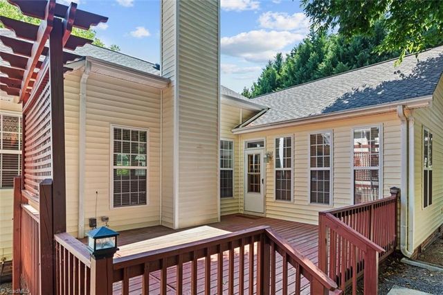 3 Holly Springs Lane, Greensboro, NC 27455