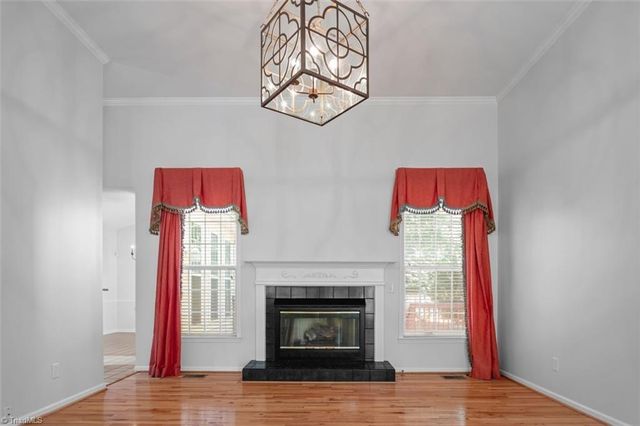 3 Holly Springs Lane, Greensboro, NC 27455