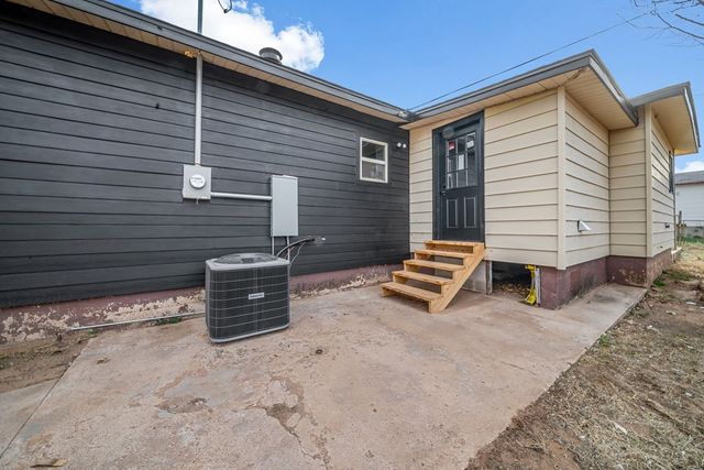 422 Ryon, Big Spring, TX 79720