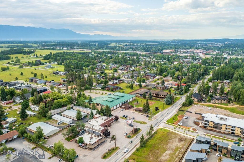 NHN Wisconsin Avenue A&B, Whitefish, MT 59937 photo 16