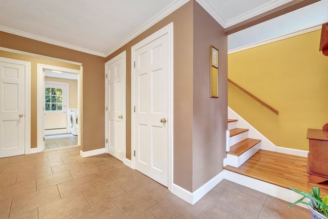 13 Cedar Lane, Medfield, MA 02052