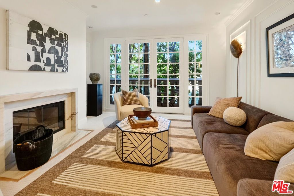 128 N Swall Drive 205, Los Angeles, CA 90048 — photo 2