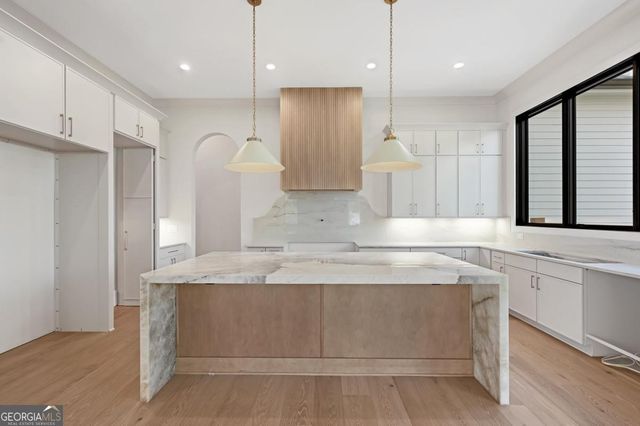 393 Karen Drive, Alpharetta, GA 30009