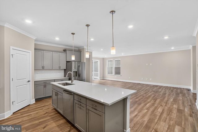 504 WILLOWSHIRE ST, Middle River, MD 21220
