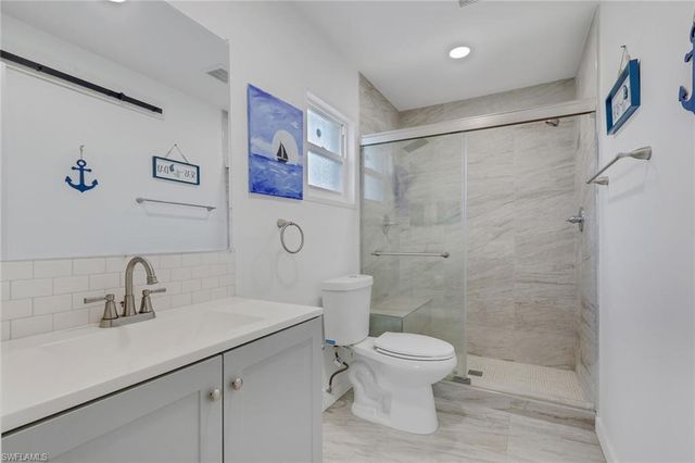 3208 NW 2nd PL, Cape Coral, FL 33993