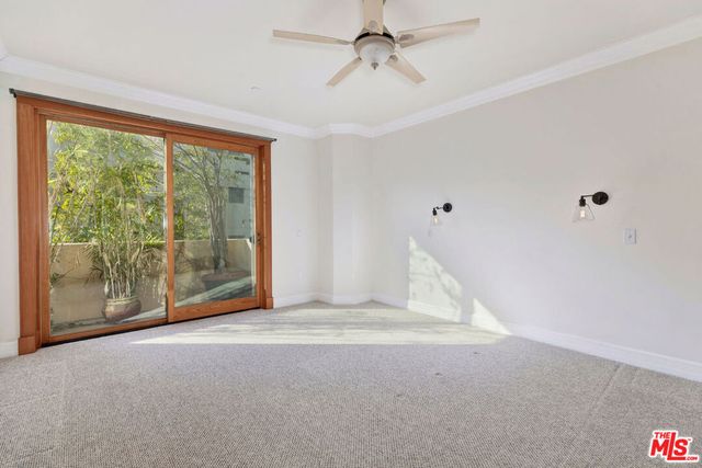 411 N Oakhurst Drive 404, Beverly Hills, CA 90210