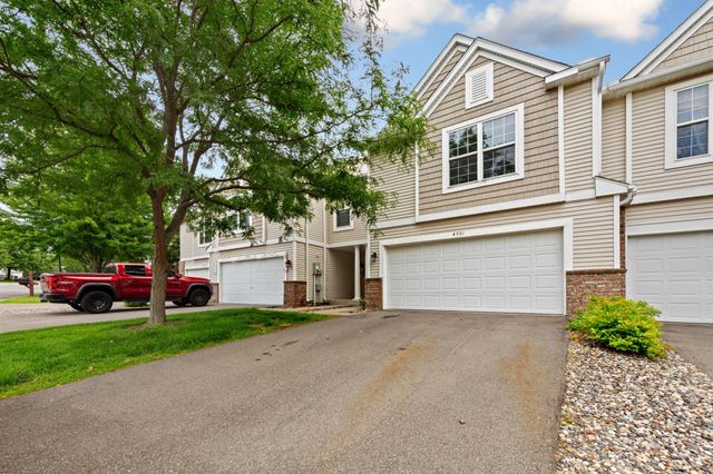 4991 Bluff Heights Trail SE, Prior Lake, MN 55372