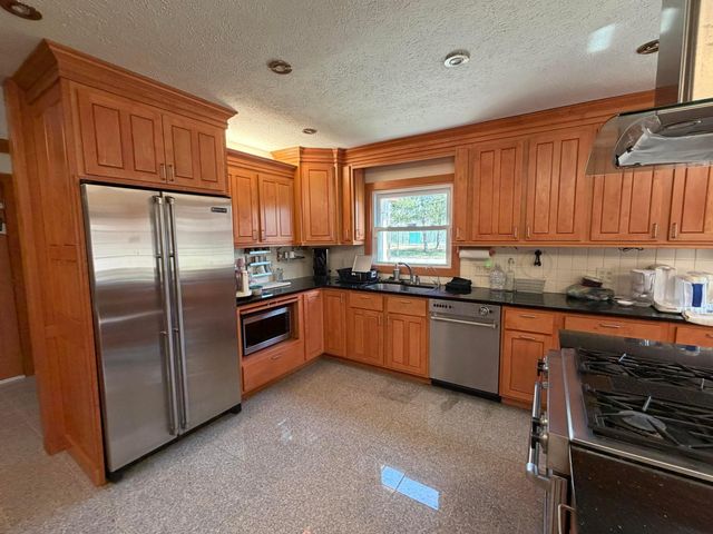 844 Buhl Morton Road, Gallipolis, OH 45631