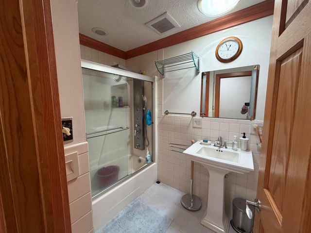 844 Buhl Morton Road, Gallipolis, OH 45631