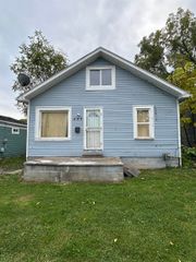 825 Vermilya Avenue, Flint, MI 48507