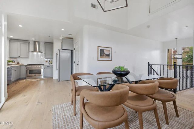 2409 Yorkshire Drive, Los Angeles, CA 90065