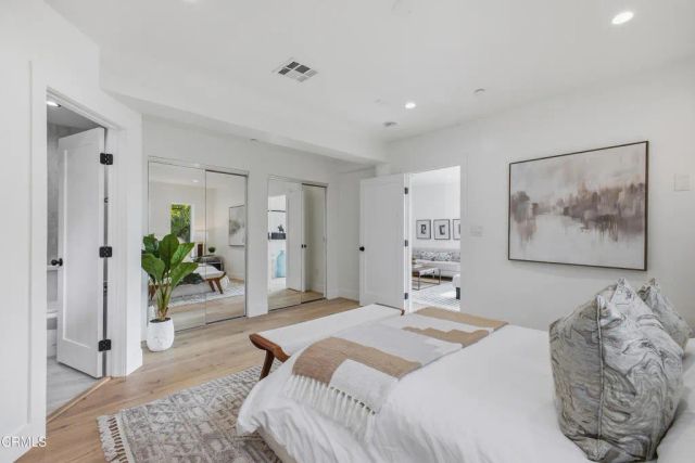 2409 Yorkshire Drive, Los Angeles, CA 90065