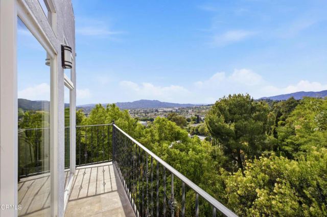 2409 Yorkshire Drive, Los Angeles, CA 90065
