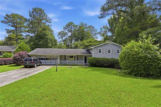 4118 Rocky Ledge Way, Snellville, GA 30039